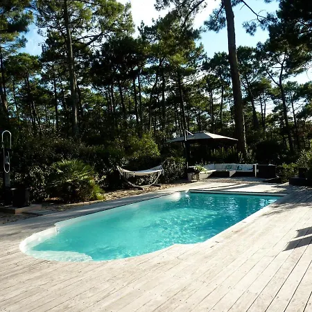 Villa Spacieuse Villa, Ensoleillee, Piscine Chauffee A Le Moulleau Arcachon